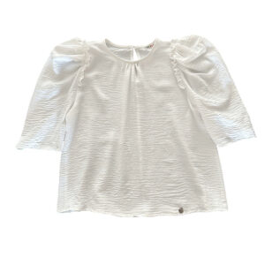 blusa blanca con manga francesa abullonada