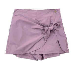 pantalon corto efecto falda frontal con lazada en color rosa viejo
